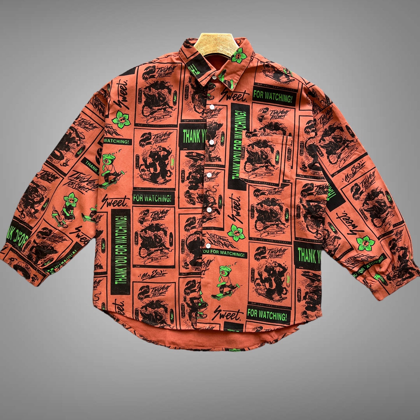 Men’s oversized/Drop-shoulder shirt